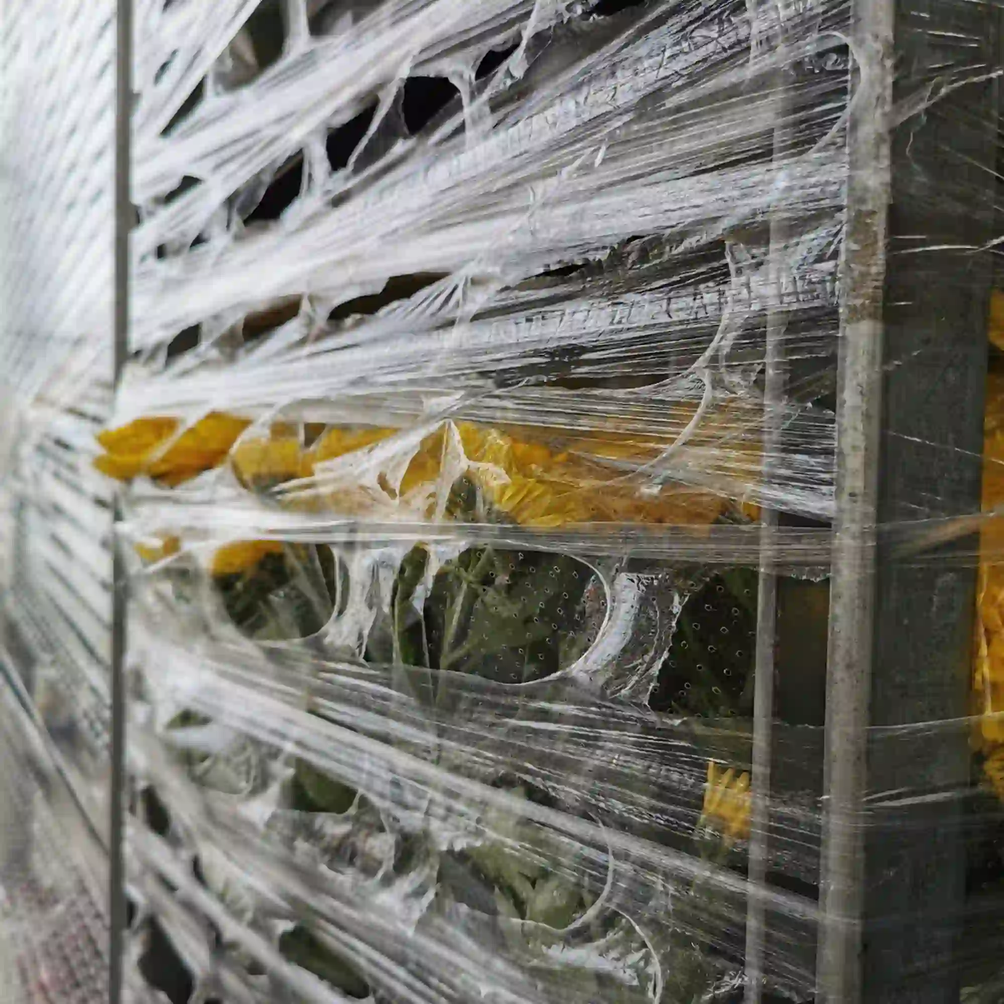 Gelochte Maschinenstretchfolie Gelochte Maschinenstretchfolie