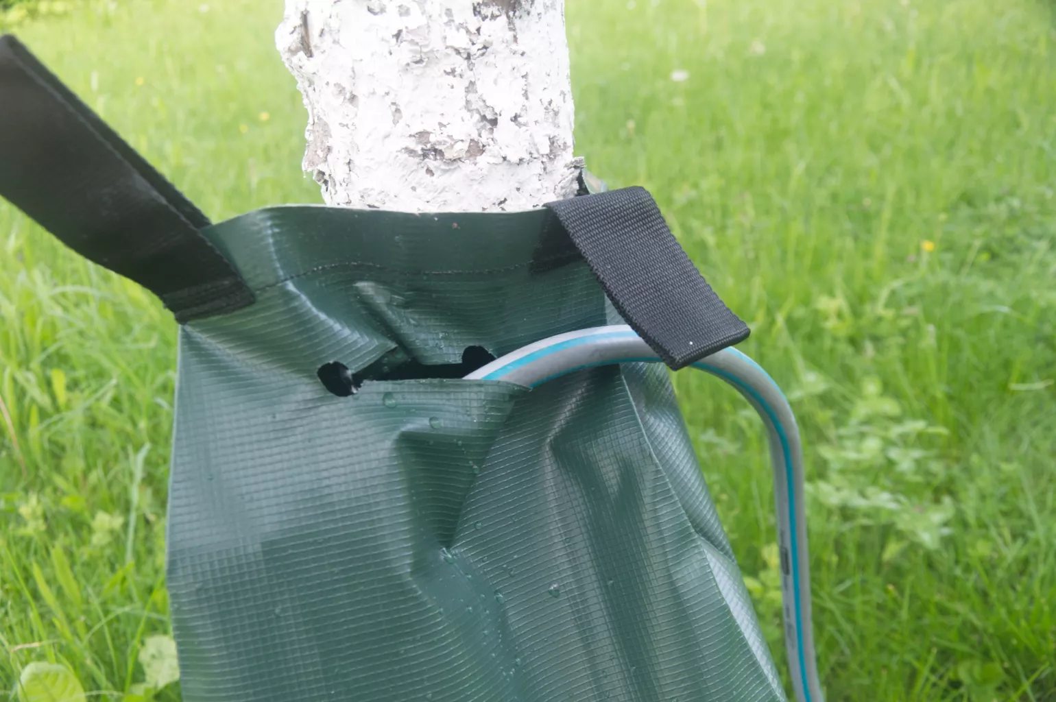 Baumbewässerungssack 100 Liter, mit Schloss Baumbewässerungssack 100 Liter, mit Schloss