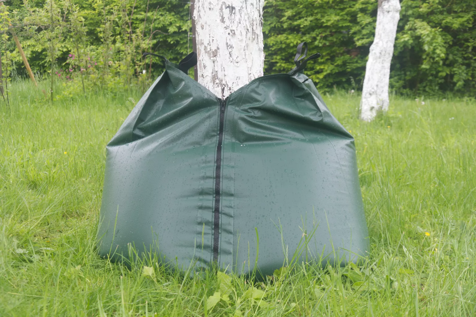 Baumbewässerungssack 100 Liter, mit Schloss Baumbewässerungssack 100 Liter, mit Schloss
