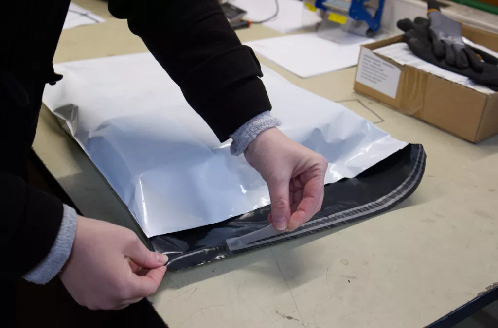 Versandtasche COEX, 175 x 225 + 50 mm, 50 µ, 80 % Rezyklat Versandtasche COEX, 175 x 225 + 50 mm, 50 µ, 80 % Rezyklat