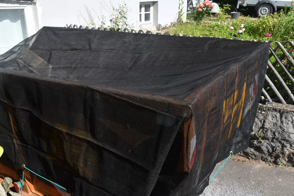 Containernetz 3,5 x 5 m, 225 g/qm, schwarz Containernetz 3,5 x 5 m, 225 g/qm, schwarz