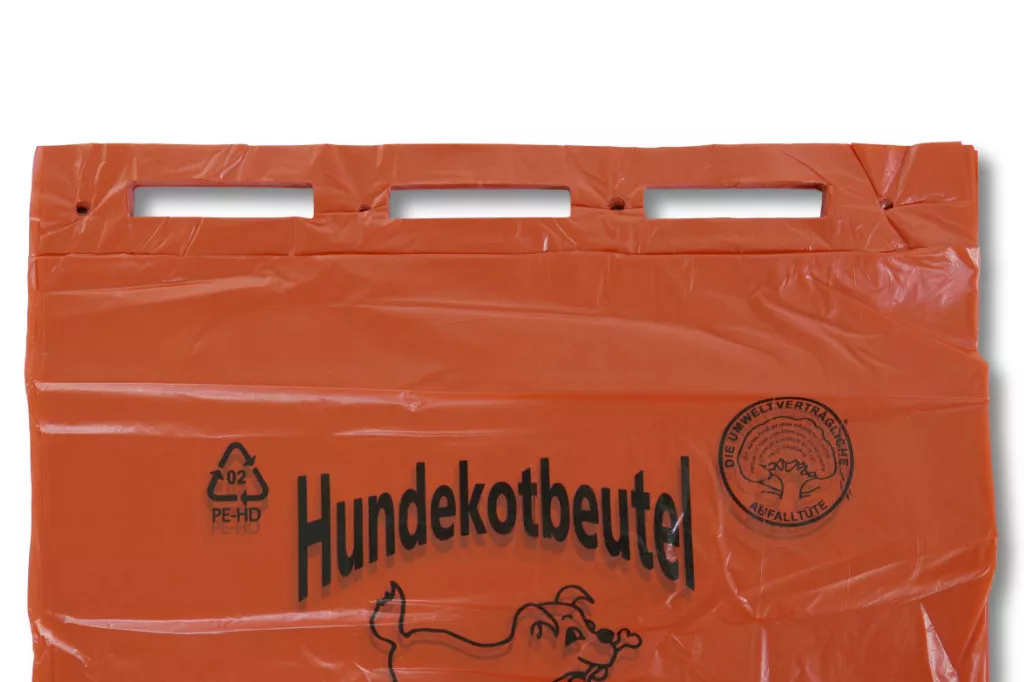HDPE-Hundekotbeutel, 200 x 320 mm, rot, 95 % Rezyklat HDPE-Hundekotbeutel, 200 x 320 mm, rot, 95 % Rezyklat