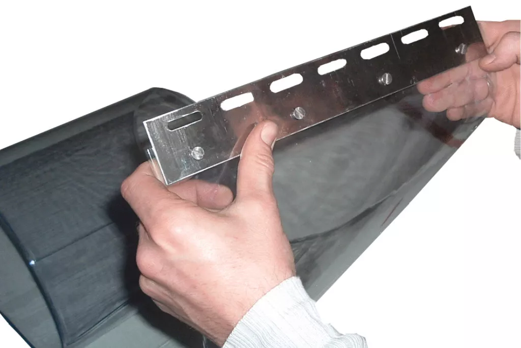Befestigung für PVC-Streifen Klemmprofil