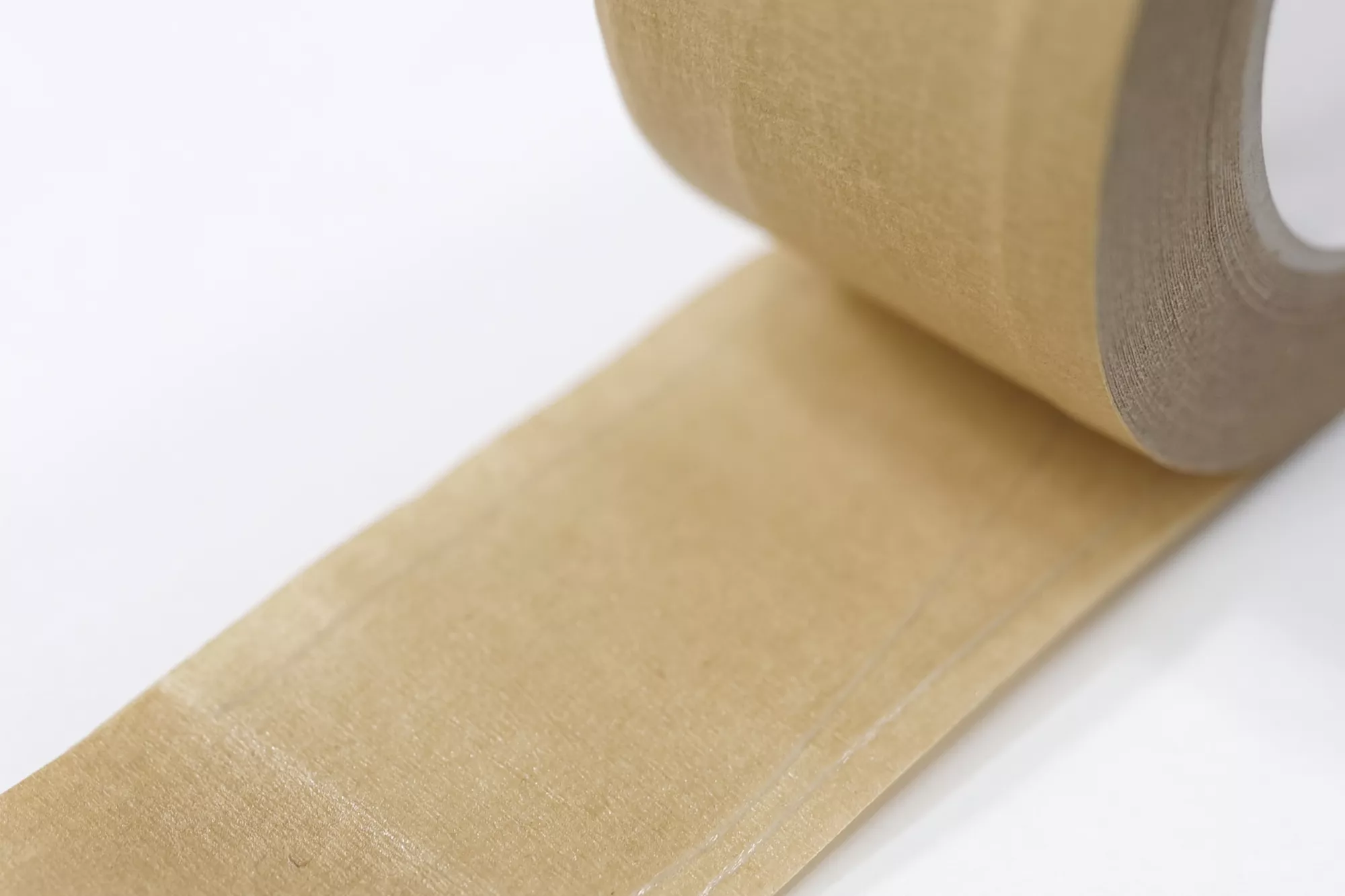 Papierklebeband, 50 mm / 50 m, braun, fadenverstärkt Papierklebeband, 50 mm / 50 m, braun, fadenverstärkt