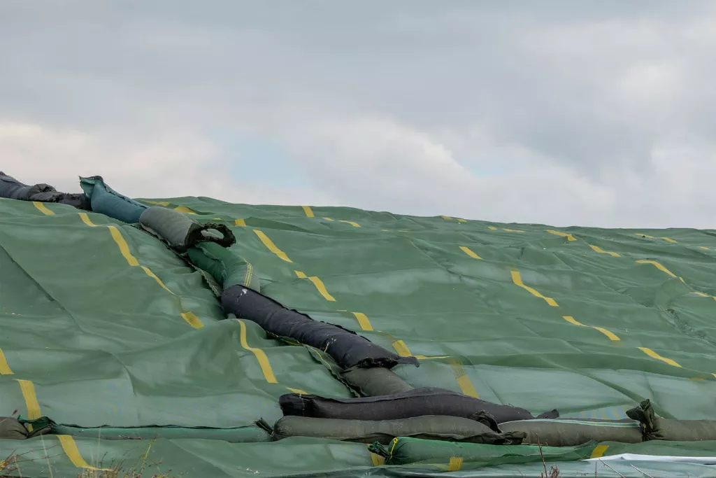 Siloschutzgitter, 10 x 10 m, 220 Gramm Siloschutzgitter, 10 x 10 m, 220 Gramm