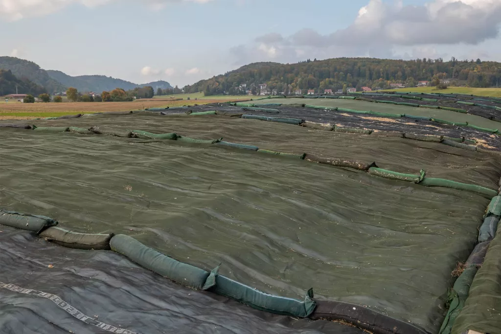 Siloschutzgitter, 10 x 10 m, 220 Gramm Siloschutzgitter, 10 x 10 m, 220 Gramm